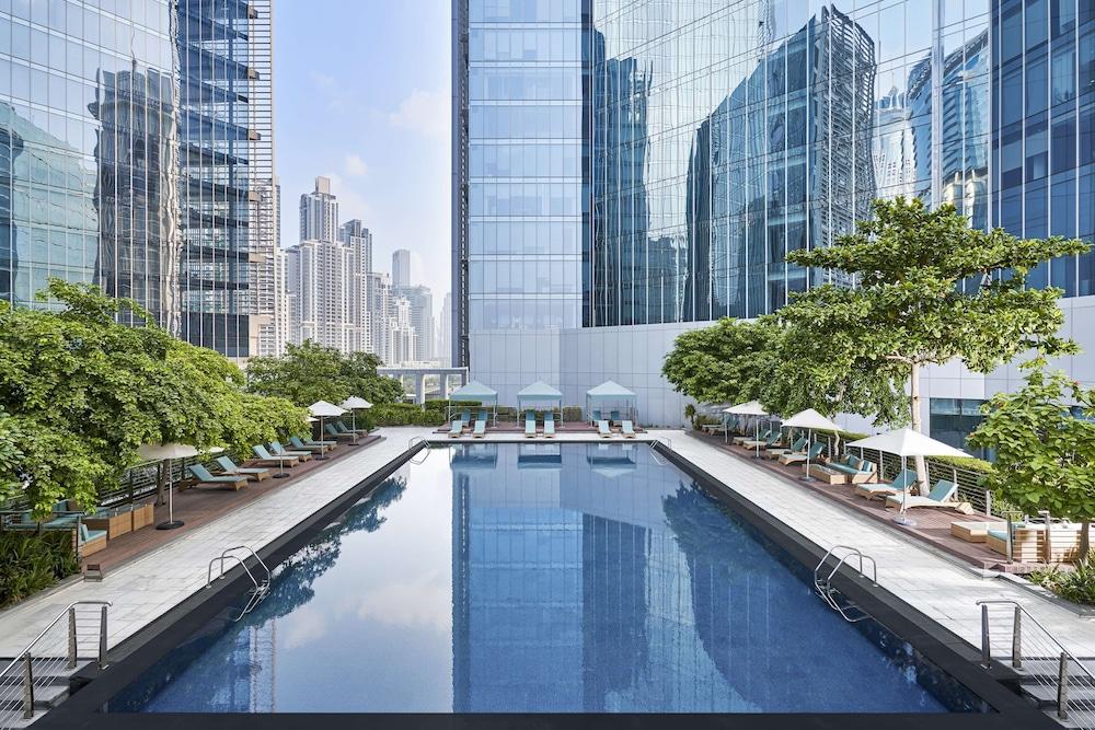 فندق أنانتارا داون تاون دبي - Featured Image